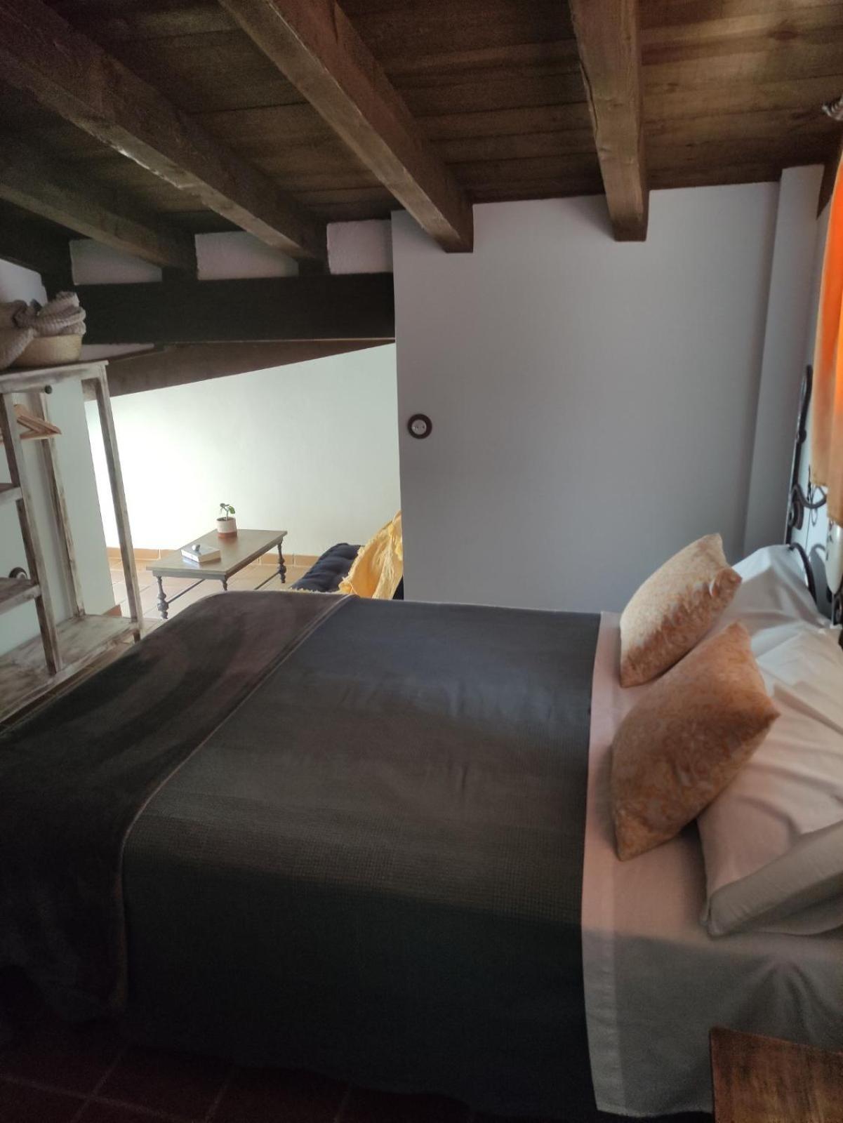 Apartmán La Casa De La Abuela Amalia Arenas de San Pedro Exteriér fotografie