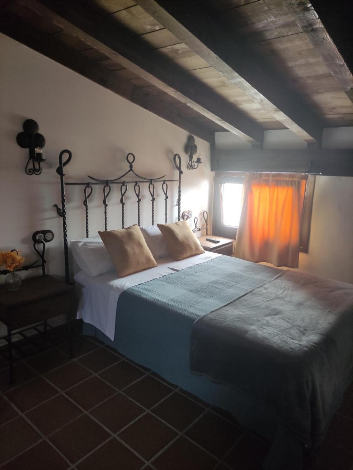 Apartmán La Casa De La Abuela Amalia Arenas de San Pedro Exteriér fotografie